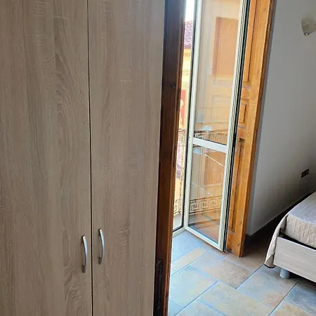Valentina's House 아파트 *
